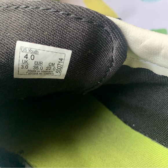 Vans Ward Dino Checkerboard T Rex Old Skool Low Skate Shoes Sneakers Size 4Y - Picture 8 of 8